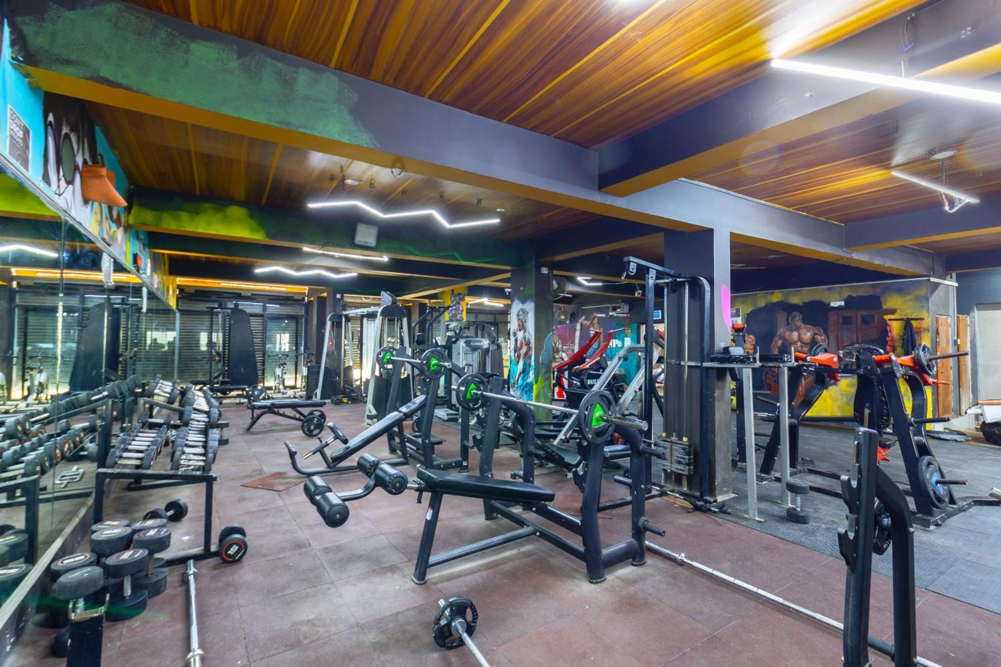 Treebo Seventh Heaven Kukatpally Hyderabad Bagian luar foto