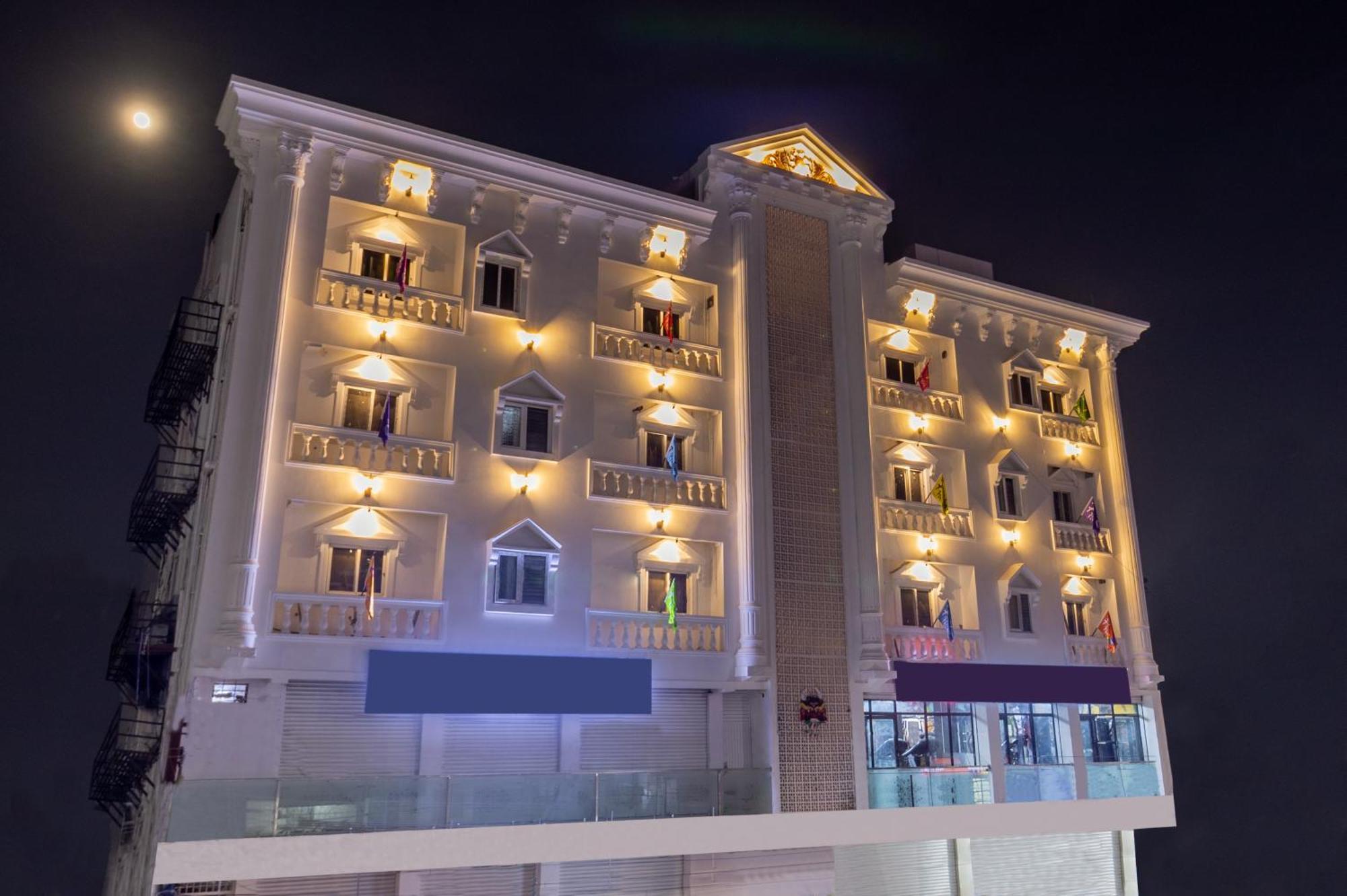 Treebo Seventh Heaven Kukatpally Hyderabad Bagian luar foto